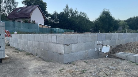 Zavezení základové desky