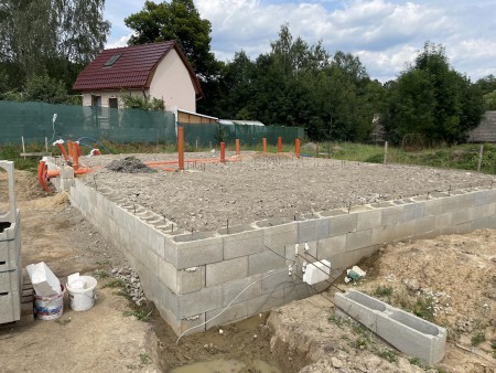 Zavezení základové desky